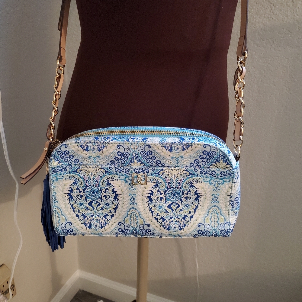 NWOT DENA BLUE CROSSBODY 💙 PURSE